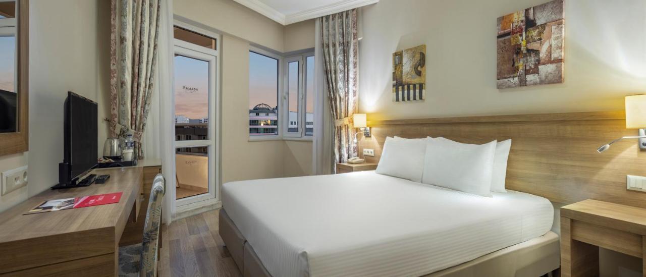 מלון Ramada By Wyndham Lara